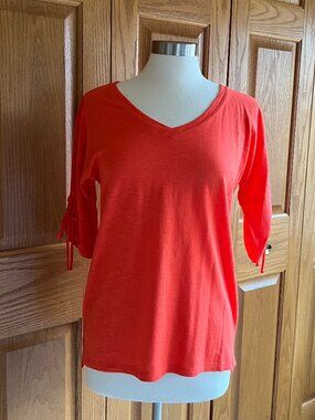TALBOTS -- Tie-Detail V-Neck Tee - Bright Papaya -- 40” Chest - NEW with Tag